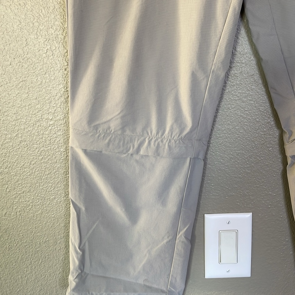 Women’s convertible zip off pants convert to shorts or capris size L - Picture 2 of 8